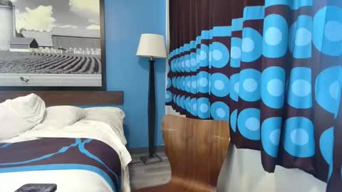 Snapshot of yungbul1 chatting on December 1, 2025, 9:31 pm yungbul1 online show from December 1, 2025, 9:31 pm