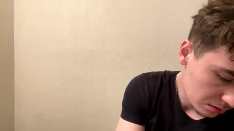 yungstudbev online show from January 2, 2025, 4:20 am