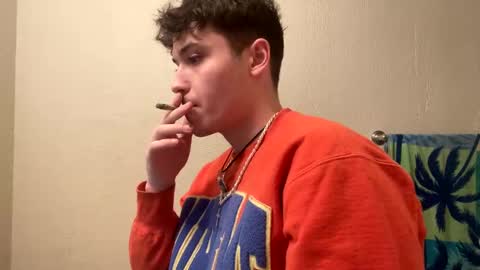 yungstudbev online show from January 4, 2025, 10:05 am