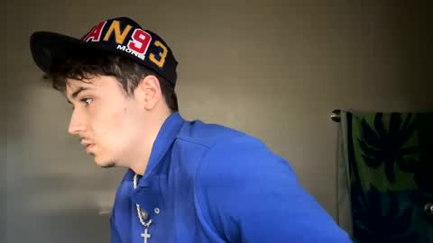 yungstudbev online show from January 16, 2025, 2:08 pm