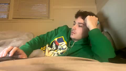 yungstudbev online show from February 20, 2025, 10:37 pm