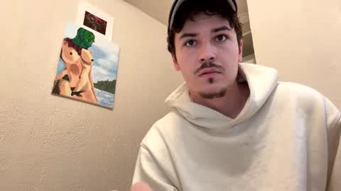 yungstudbev online show from November 9, 2025, 4:16 pm