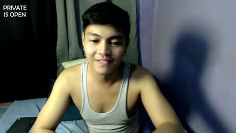 Snapshot of yuri_nation chatting on December 4, 2024, 1:58 am yuri nation online show from December 4, 2024, 1:58 am