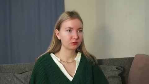 Alesia online show from December 22, 2025, 8:55 am