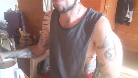 Yuumi online show from April 10, 2026, 6:34 pm