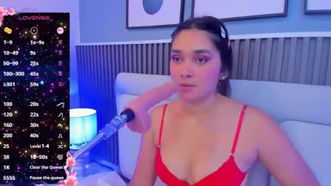 Snapshot of yuyis_williams chatting on December 13, 2024, 3:49 am Yuyis online show from December 13, 2024, 3:49 am