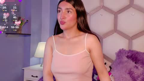 yvi online show from April 21, 2026, 3:07 pm