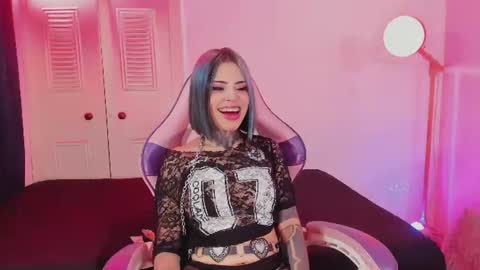 tazzie online show from June 20, 2026, 3:42 am