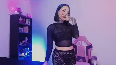 tazzie online show from July 3, 2026, 11:33 pm