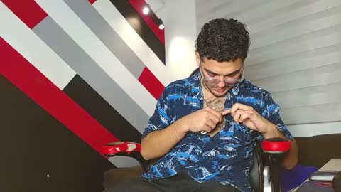 Snapshot of zac_golden chatting on June 2, 2026, 12:18 pm Zack online show from June 2, 2026, 12:18 pm