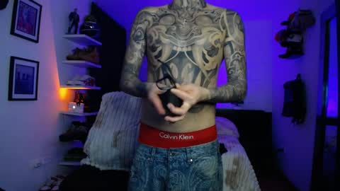 zac_muller1 online show from April 1, 2026, 4:35 am