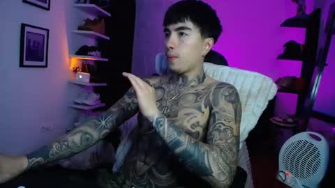zac_muller1 online show from July 27, 2026, 4:41 am