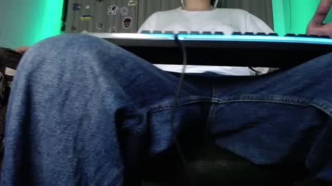 Snapshot of zac_watson chatting on February 7, 2025, 7:07 am Zac Freelance model online show from February 7, 2025, 7:07 am