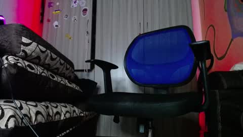 Snapshot of zac_watson chatting on February 20, 2025, 7:01 am Zac Freelance model online show from February 20, 2025, 7:01 am