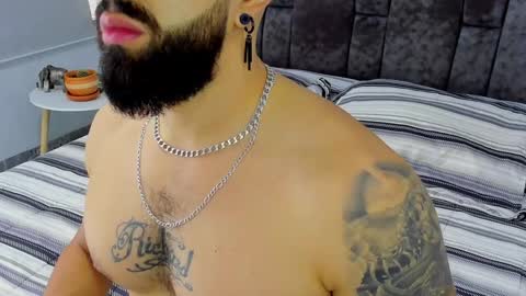 Snapshot of zack_froone chatting on January 31, 2025, 6:57 pm Richard online show from January 31, 2025, 6:57 pm