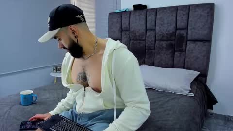 Snapshot of zack_froone chatting on February 18, 2025, 2:38 pm Richard online show from February 18, 2025, 2:38 pm