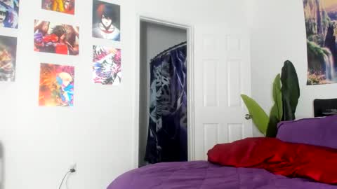 Zack Pipher online show from April 15, 2026, 1:23 am