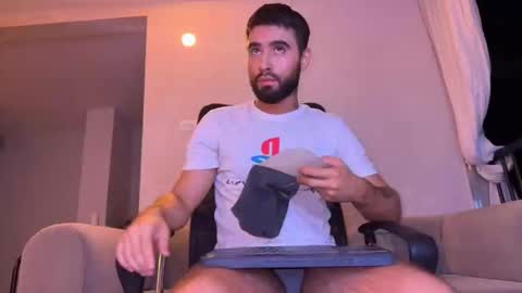 Snapshot of zack_sullivan22 chatting on May 4, 2026, 12:39 am zack_sullivan22 online show from May 4, 2026, 12:39 am