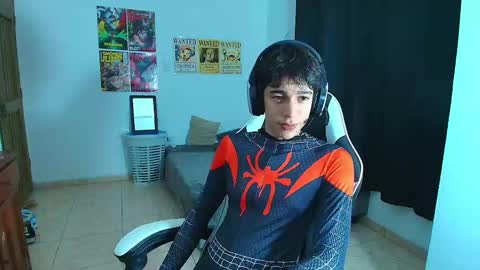 Snapshot of zacktk7 chatting on February 15, 2025, 7:38 am zack online show from February 15, 2025, 7:38 am