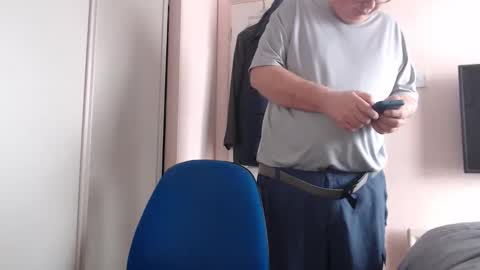 Zac Smitj online show from April 16, 2026, 10:27 am