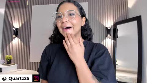 zafira online show from September 23, 2025, 11:57 am