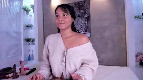 zafira online show from December 17, 2025, 7:31 pm