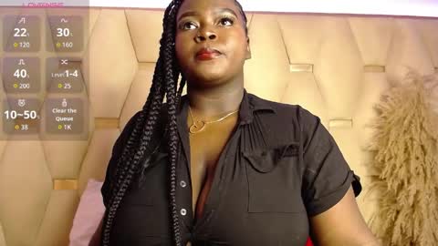 zafira_lux online show from May 21, 2026, 6:59 pm