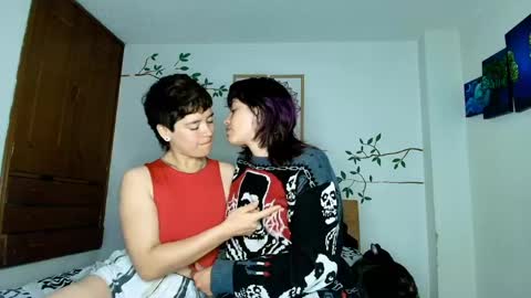 zafira_raven online show from June 7, 2026, 3:32 am