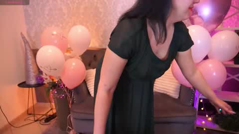 Snapshot of zafiramoonn chatting on February 17, 2026, 5:41 pm Zafiramoonn online show from February 17, 2026, 5:41 pm