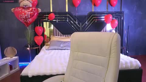 Snapshot of zafiramoonn chatting on February 18, 2026, 2:57 pm Zafiramoonn online show from February 18, 2026, 2:57 pm