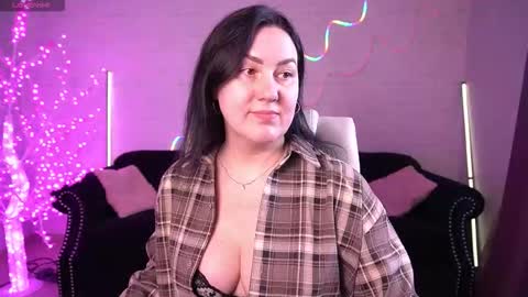 Snapshot of zafiramoonn chatting on March 2, 2026, 2:24 pm Zafiramoonn online show from March 2, 2026, 2:24 pm