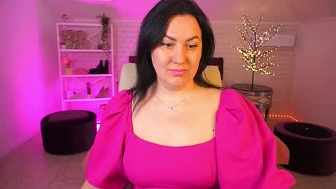 Snapshot of zafiramoonn chatting on April 20, 2026, 5:54 am Zafiramoonn online show from April 20, 2026, 5:54 am