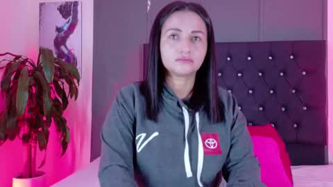 Snapshot of zafiro__brown chatting on September 29, 2025, 7:57 am Zafiro Brown online show from September 29, 2025, 7:57 am