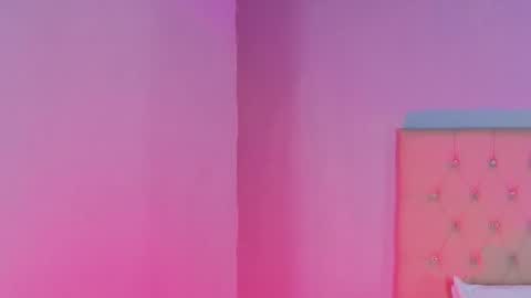 Snapshot of zafiro__brown chatting on November 19, 2025, 11:21 am Zafiro Brown online show from November 19, 2025, 11:21 am