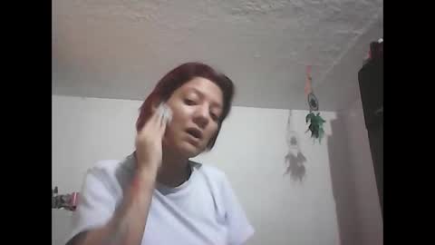 Snapshot of zafiro_rubi chatting on October 27, 2025, 6:45 pm Zafiro online show from October 27, 2025, 6:45 pm