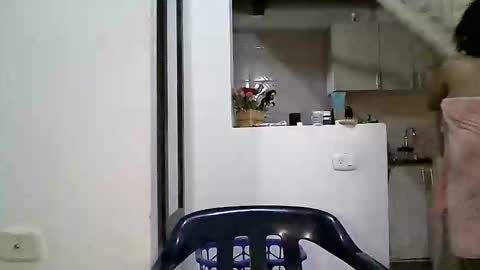 Snapshot of zafiro_rubi chatting on May 4, 2026, 3:30 pm Zafiro online show from May 4, 2026, 3:30 pm