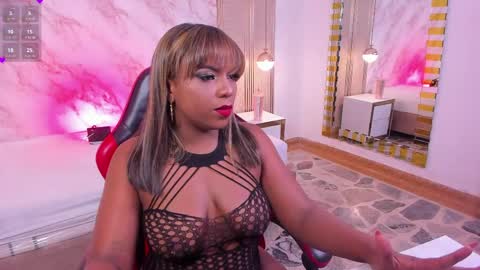 zafirolove_ online show from May 8, 2026, 4:07 am