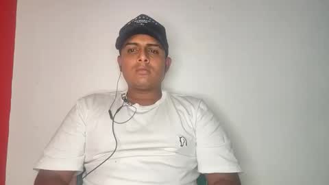 Snapshot of zagros07 chatting on April 3, 2026, 1:47 am zagros07 online show from April 3, 2026, 1:47 am