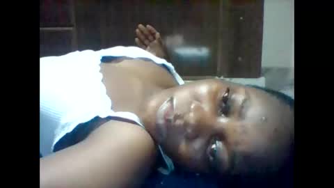Snapshot of zainxxxx chatting on April 28, 2026, 11:21 pm zainxxxx online show from April 28, 2026, 11:21 pm