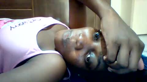 Snapshot of zainxxxx chatting on May 26, 2026, 10:33 am zainxxxx online show from May 26, 2026, 10:33 am