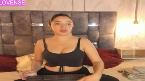 Snapshot of zaira_bonny chatting on May 7, 2026, 11:37 am Zaira Bonny online show from May 7, 2026, 11:37 am
