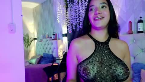 Snapshot of zaira_bonny chatting on May 31, 2026, 9:05 pm Zaira Bonny online show from May 31, 2026, 9:05 pm