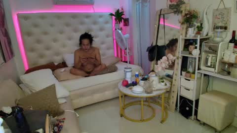 Snapshot of zaira_hot chatting on January 17, 2025, 3:45 am tanini mani online show from January 17, 2025, 3:45 am