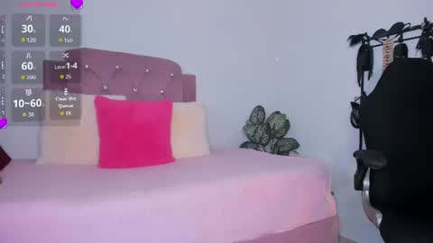 Zaira  online show from July 10, 2026, 5:01 am