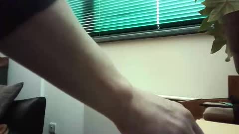 zalina2 online show from March 21, 2026, 9:03 am