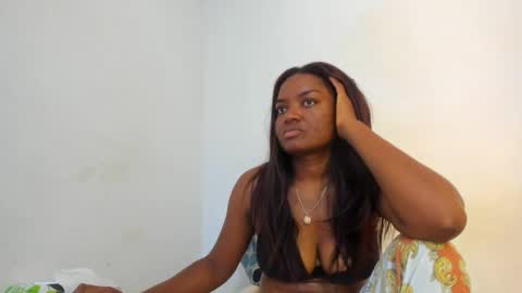 Zamara   online show from February 26, 2025, 3:19 pm