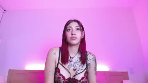 zammyrossee online show from July 13, 2026, 4:04 am