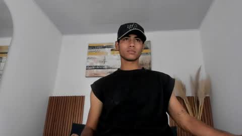 Snapshot of zander_2120 chatting on April 18, 2026, 1:37 pm Zander online show from April 18, 2026, 1:37 pm