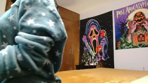 zandra6ghal online show from December 15, 2025, 5:44 am