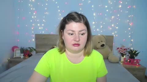 zannadreil online show from January 27, 2025, 7:03 pm